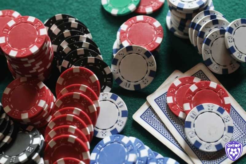 Bankroll Poker là gì? Đặc điểm nổi bật của bankroll poker là như thế nào?
