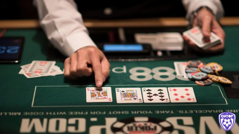 Chi tiết về luật Deep Stack Poker là gì?