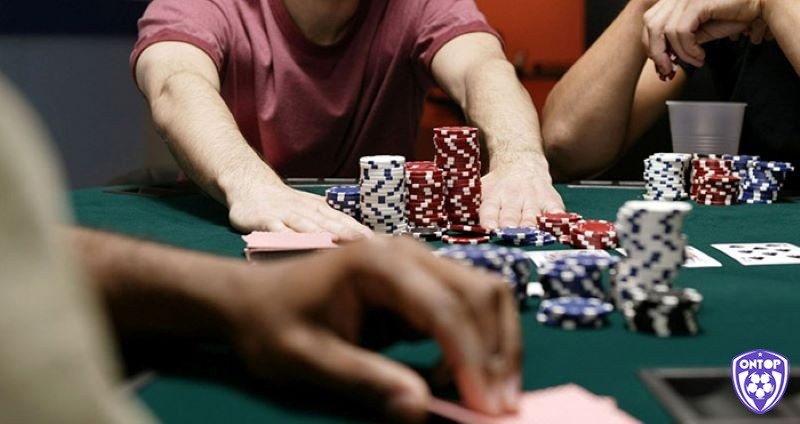 Các điểm cần nhớ khi vận dụng Double Barrel Poker là gì?
