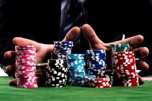 Các dạng cược trong Poker chi tiết và cách chơi hiệu quả