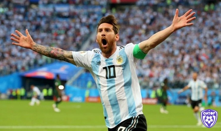Lionel Messi là một trong top những cầu thủ vĩ đại nhất thế giới.