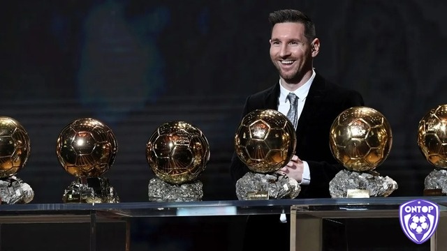 Vị trí số 1 của danh sách cầu thủ xuất sắc nhất thế giới chính là Messi