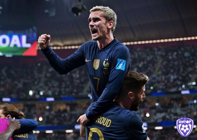 Griezmann là một cầu thủ tài ba góp mặt trong danh sách các cầu thủ ghi bàn nhiều nhất C2